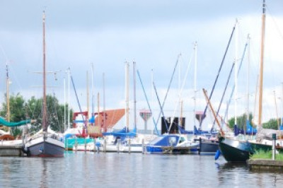 Ligplaats op een uur varen van het IJsselmeer 12 x 4 meter