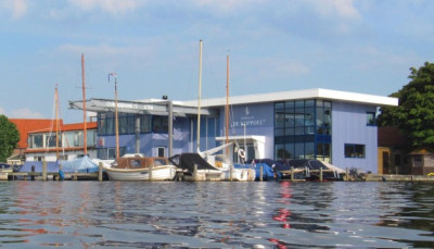 Ligplaats tussen Koppoel en Ringvaart.