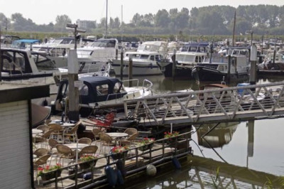 Ligplaats in Dordrecht - tussen Boven- en Nieuwe Merwede