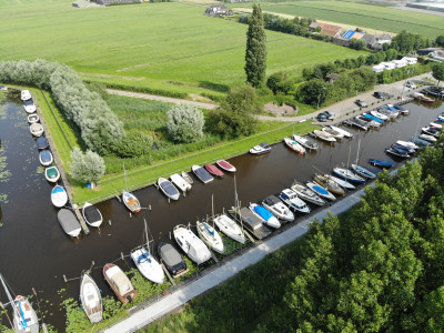 Ligplaats 6,5 x 3 meter - Jachthaven & Camping Wijde AA - Woubrugge