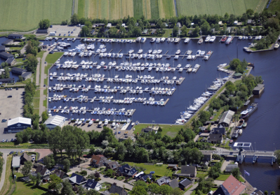 Jachthaven Wartena - Warten