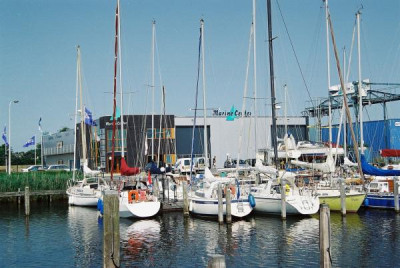 Ligplaats direct aan het IJsselmeer in Lemmer