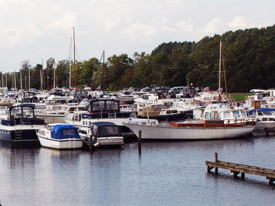 Jachthaven De Bron - Heerenveen