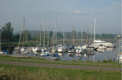 Ligplaats in Kampen directe verbinding Ketelmeer mogelijkheid voor catamaran