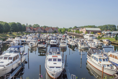 Jachthaven Aquapelle - Sprang-Capelle