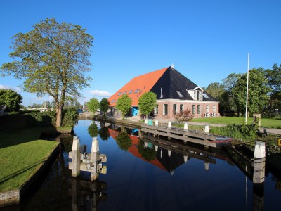 Ligplaats in Friesland Sneek Sneekermeer 11 x 4,5 meter