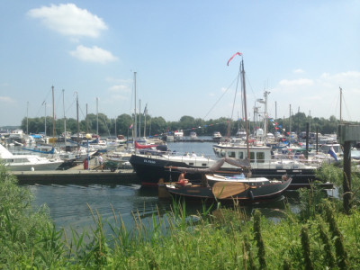 Ligplaats in Maasbommel / Gouden Ham 6 x 2,8 meter