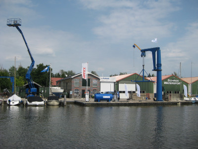 Ligplaats in gezellige haven in Woudsend directe verbinding Heegermeer en Slotermeer