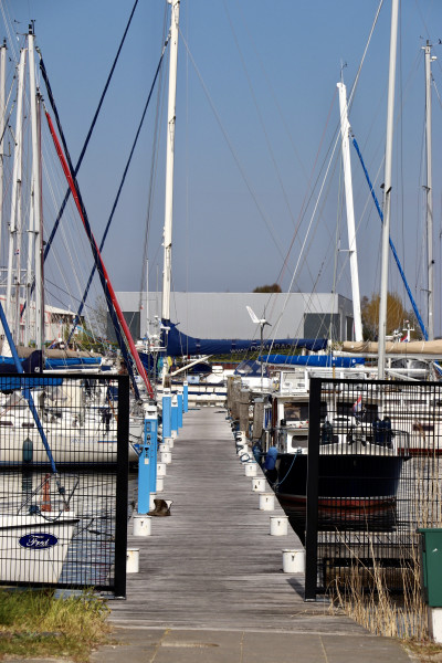 Ligplaats 10 x 3,5 meter - Jachthaven Waterkant - Dinteloord