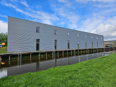 4# Ligplaats te koop - 8 x 3 meter - Haven Rijksstraatweg Sassenheim - Sassenheim