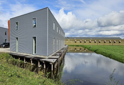 4# Ligplaats te koop - 8 x 3 meter - Haven Rijksstraatweg Sassenheim - Sassenheim