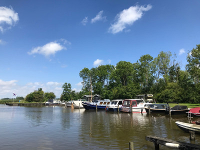 Ligplaats 10 x 3,9 meter - Stichting Recreatiehaven Ried - Ried