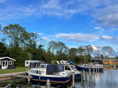 Ligplaats 6 x 2,9 meter - Stichting Recreatiehaven Ried - Ried